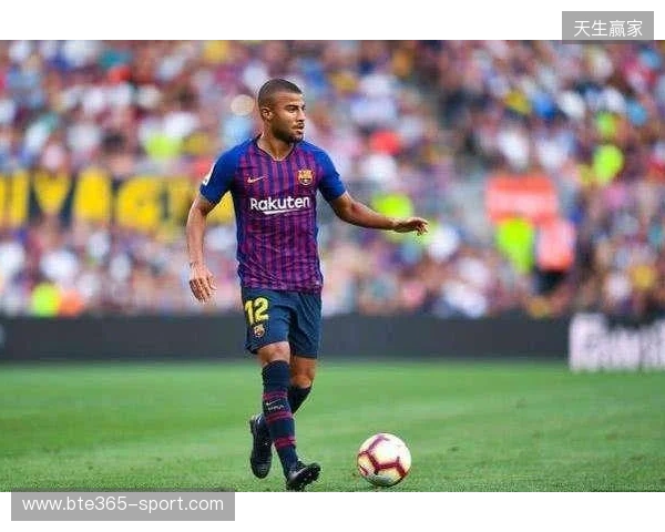 前教练：拉菲尼亚在攻防两端都能做贡献，他比登贝莱更全面