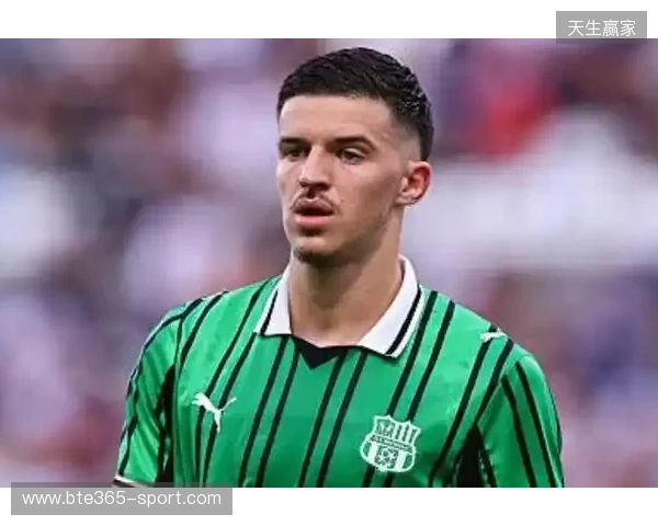 米体:曼联和国米都对穆哈雷莫维奇感兴趣,尤文有50%的二转分成 米体:曼联和国米都对穆哈雷莫维奇感兴趣,尤文有50%的二转分成