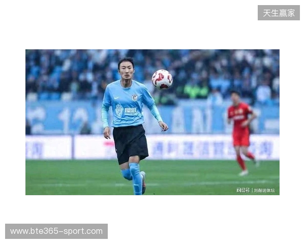 官方：36岁老将晋鹏翔加盟重庆铜梁龙